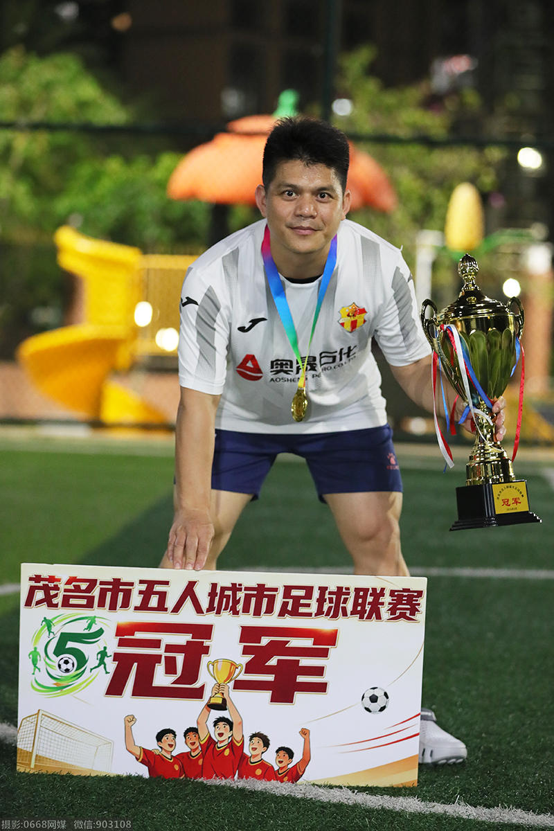 C88I1647 拷贝.jpg